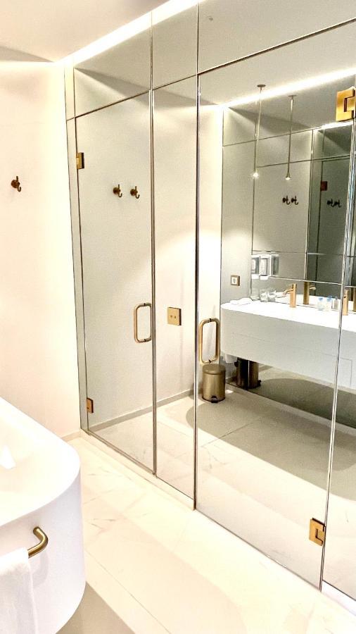 وارسو Luxury Suites & Apartments Mondrian Market Square II المظهر الخارجي الصورة