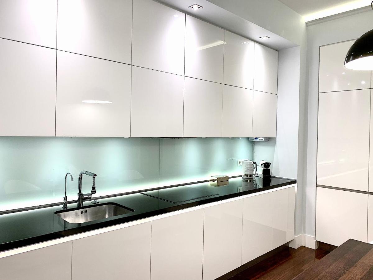 وارسو Luxury Suites & Apartments Mondrian Market Square II المظهر الخارجي الصورة