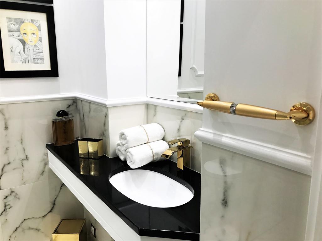 وارسو Luxury Suites & Apartments Mondrian Market Square II المظهر الخارجي الصورة